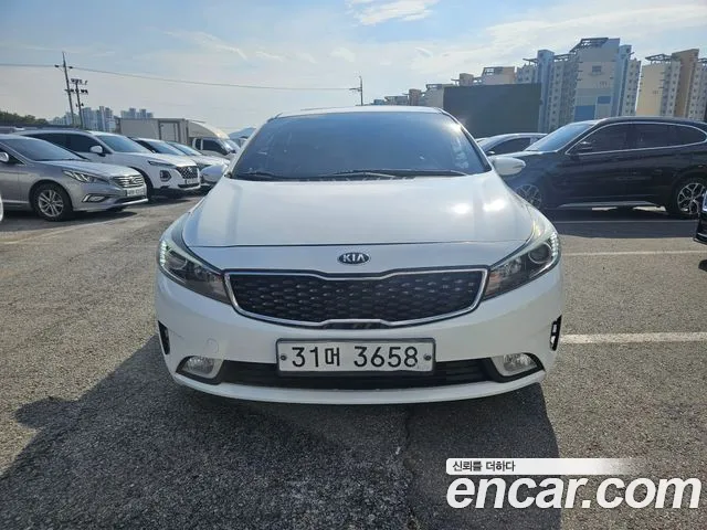 Kia K3 2017 — photo 1