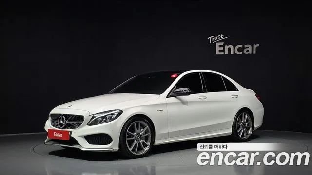 Mercedes-Benz C-Class 2017 — photo 1