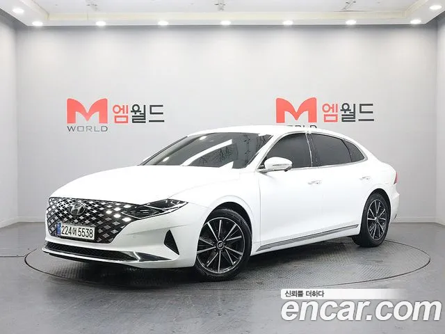 Hyundai Grandeur 2022 — photo 1