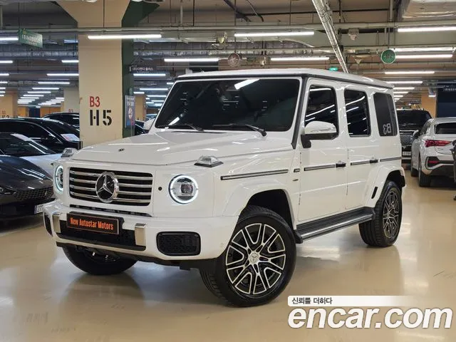 Mercedes-Benz G-Class 2025 — photo 1