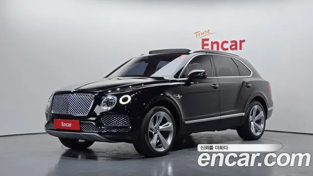 Bentley Bentayga 2018 — photo 1