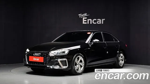 Audi A4 2021 — photo 1