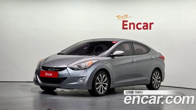 Hyundai AVANTE 2012 — photo 1