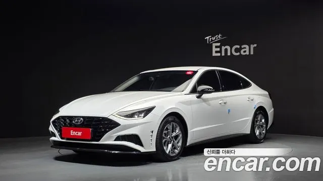 Hyundai Sonata 2022 — photo 1