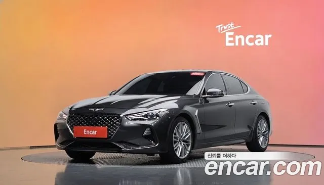 Genesis G70 2020 — photo 1