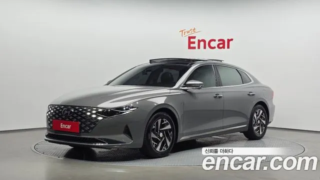 Hyundai Grandeur 2022 — photo 1