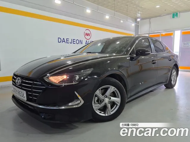 Hyundai Sonata 2022 — photo 1
