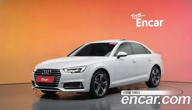 Audi A4 2019 — photo 1