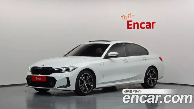 BMW 3-Series 2023 — photo 1
