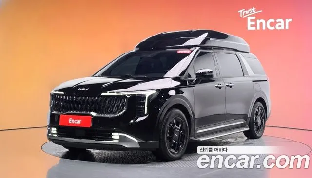 Kia Canival 2025 — photo 1