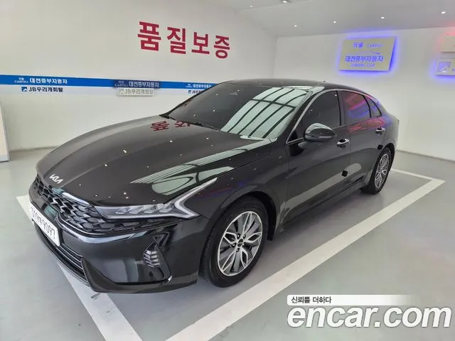 Kia K5 2022 — photo 1