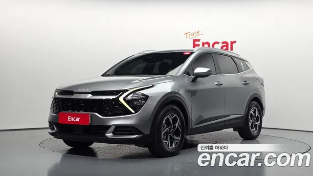 Kia Sportage 2023 — photo 1