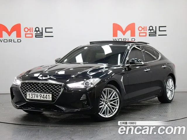 Genesis G70 2019 — photo 1