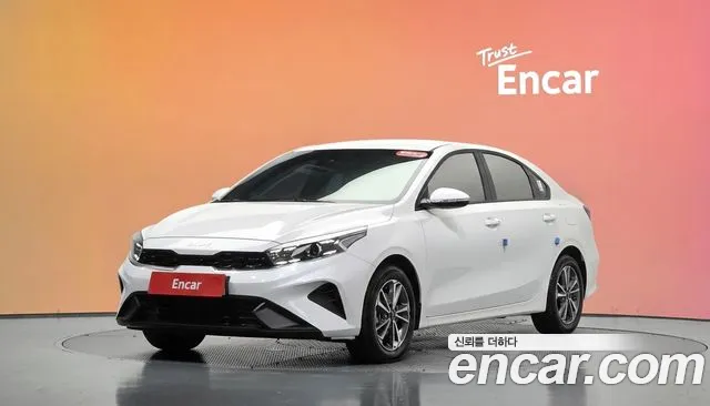 Kia K3 2024 — photo 1