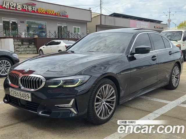 BMW 3-Series 2021 — photo 1