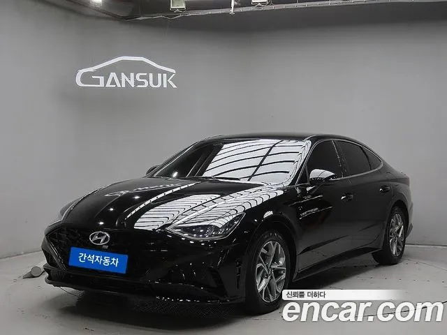 Hyundai Sonata 2022 — photo 1