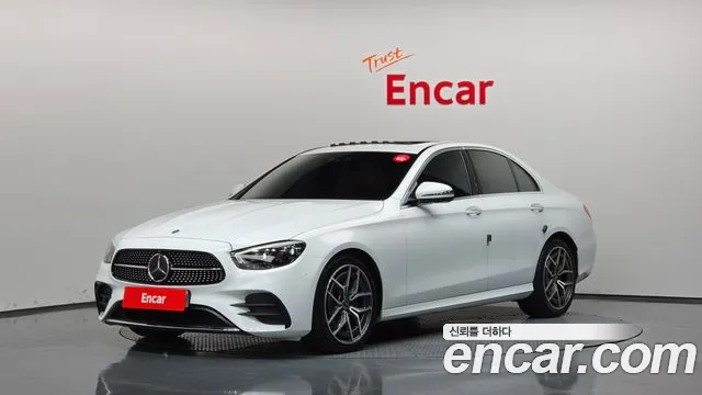 Mercedes-Benz E-Class 2021 — photo 1