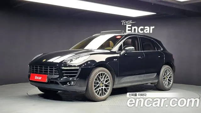 Porsche Macan 2016 — photo 1