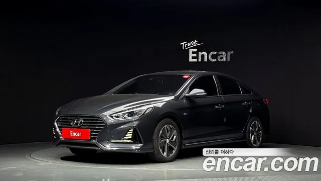 Hyundai Sonata 2018 — photo 1
