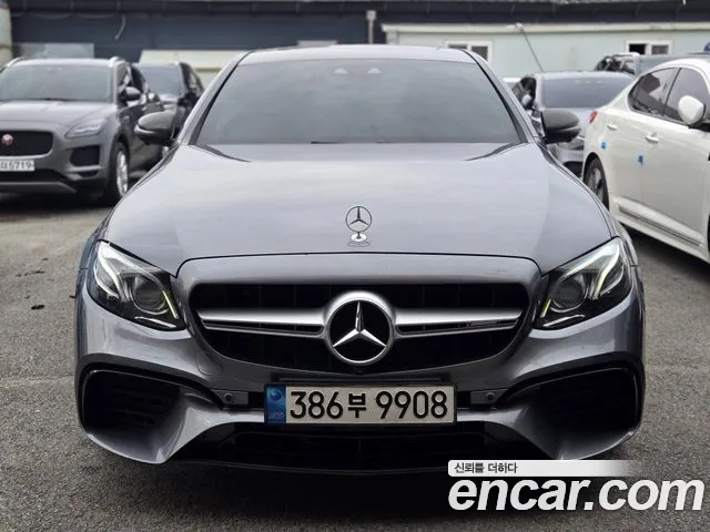 Mercedes-Benz E-Class 2019 — photo 1