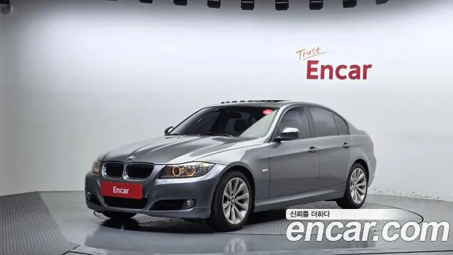 BMW 3-Series 2011 — photo 1
