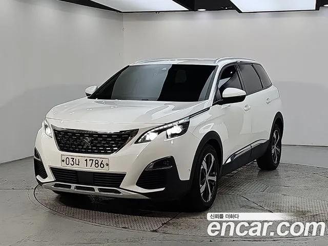 Peugeot 5008 2018 — photo 1