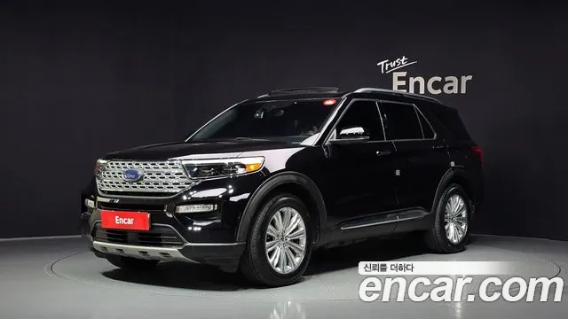 Ford Explorer 2020 — photo 1