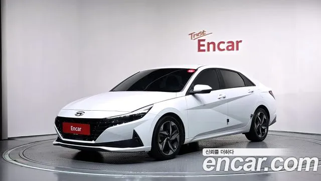 Hyundai AVANTE 2021 — photo 1