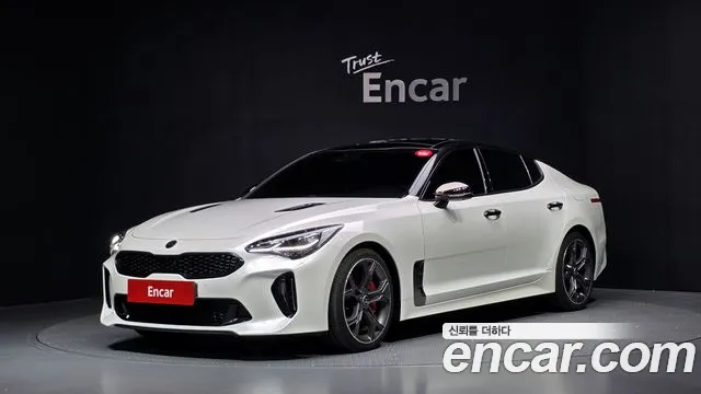 Kia Stinger 2020 — photo 1