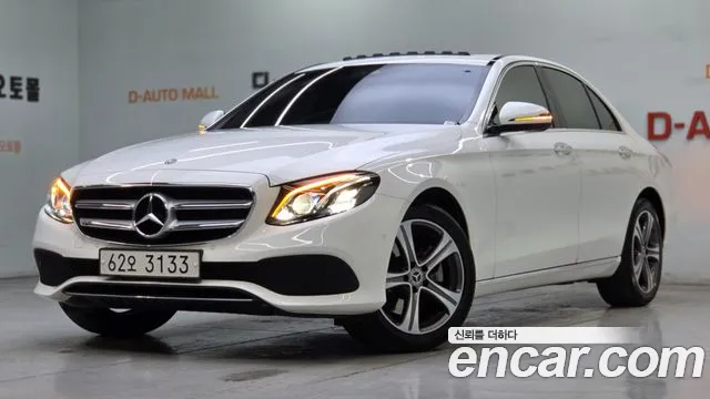 Mercedes-Benz E-Class 2019 — photo 1