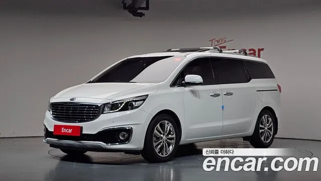 Kia Canival 2018 — photo 1