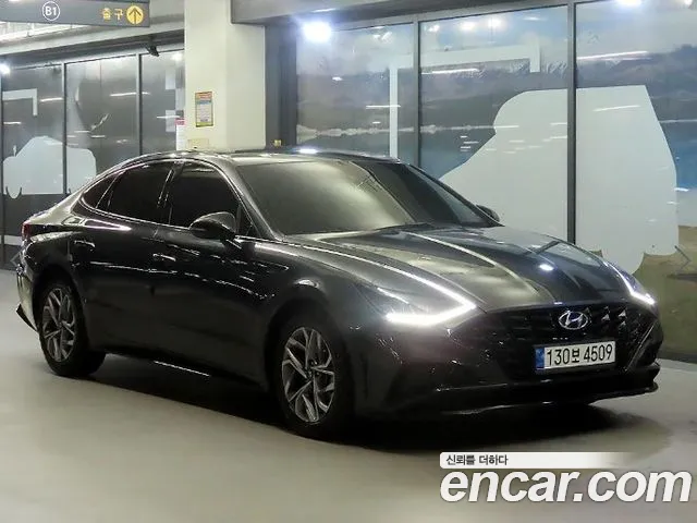 Hyundai Sonata 2023 — photo 1