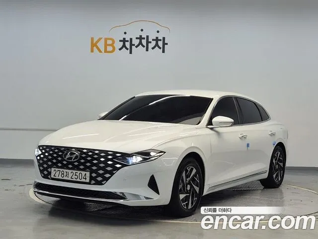 Hyundai Grandeur 2022 — photo 1