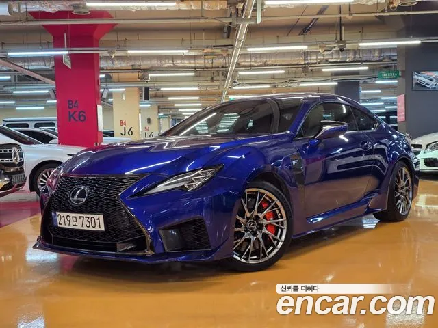 Lexus RC 2020 — photo 1