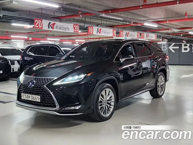 Lexus RX 2020 — photo 1