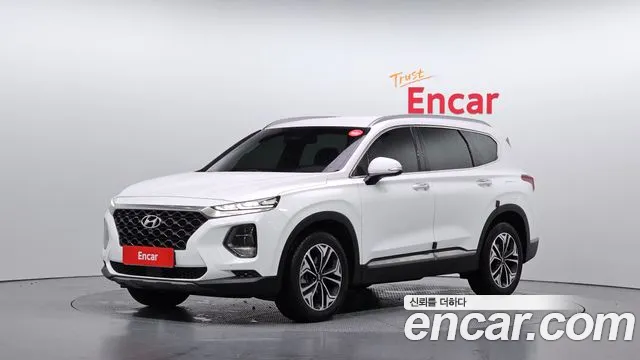 Hyundai Santafe 2019 — photo 1