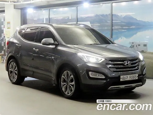 Hyundai Santafe 2015 — photo 1