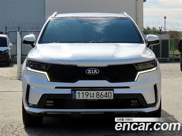 Kia Sorento 2021 — photo 1