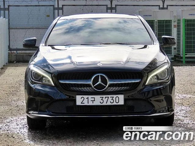 Mercedes-Benz CLA-Class 2017 — photo 1