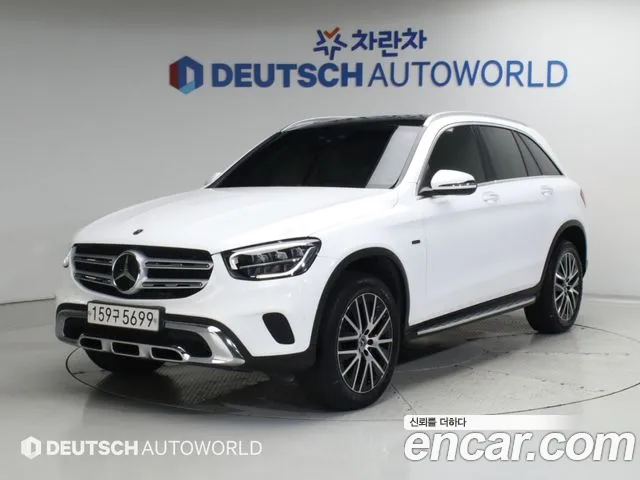 Mercedes-Benz GLC-Class 2021 — photo 1