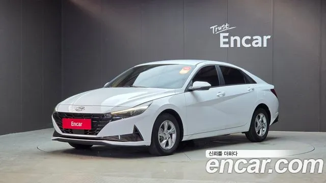 Hyundai AVANTE 2023 — photo 1