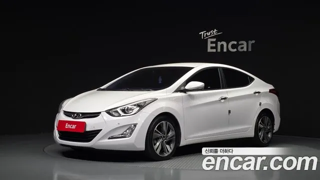 Hyundai AVANTE 2016 — photo 1