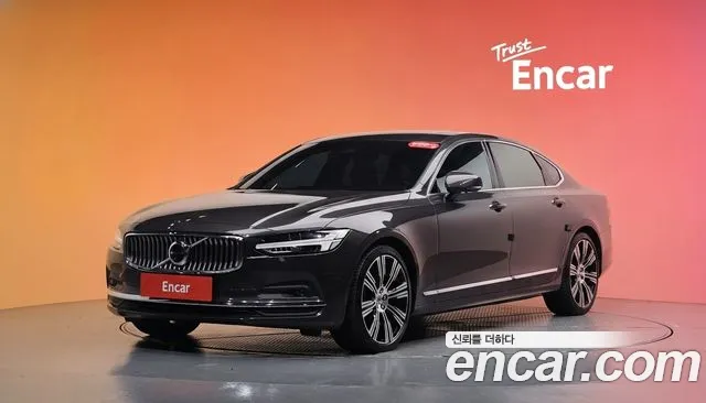 Volvo S90 2023 — photo 1