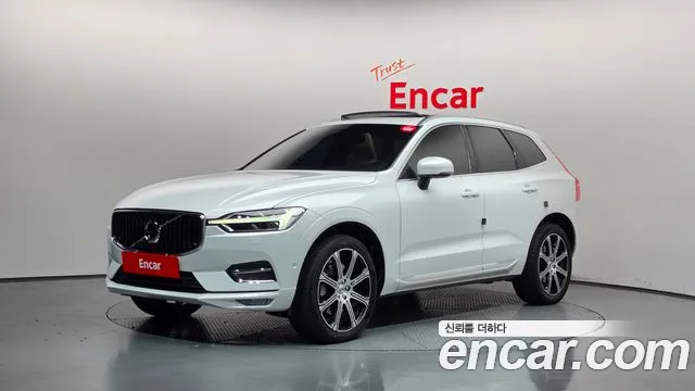 Volvo XC60 2019 — photo 1