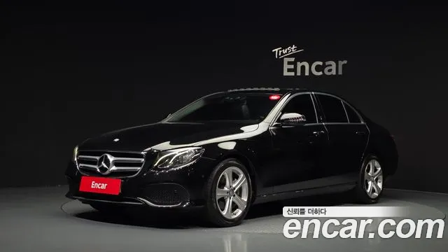 Mercedes-Benz E-Class 2017 — photo 1