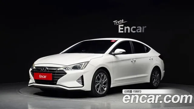 Hyundai AVANTE 2019 — photo 1