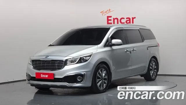 Kia Canival 2015 — photo 1