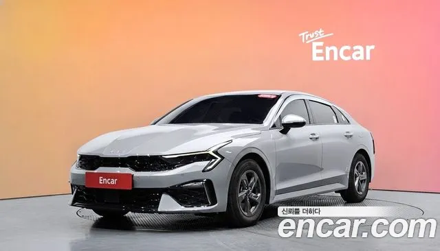Kia K5 2025 — photo 1