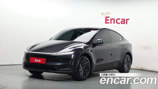 Tesla Model Y 2026 — photo 1