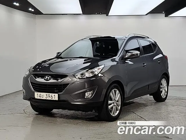 Hyundai Tucson 2012 — photo 1